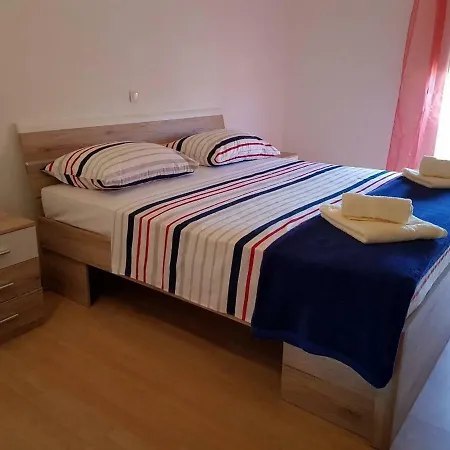 Apartman Ivana *