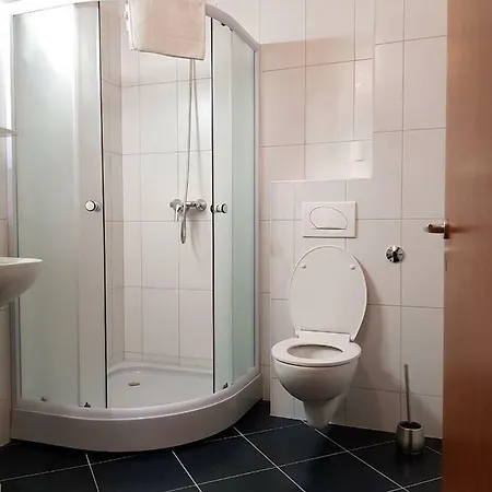 Apartman Ivana דירה